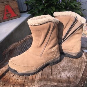 Sorel waterproof winter boots